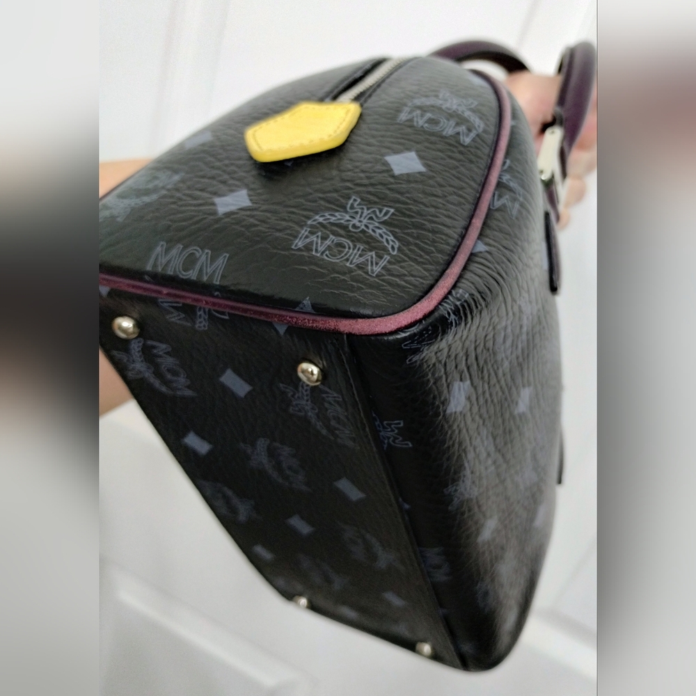 MCM Princess Lion Mini Boston Bag - Picture 9 of 14